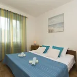Seaside House Cove Gradina, Korcula - 13803 بيت للعطل *